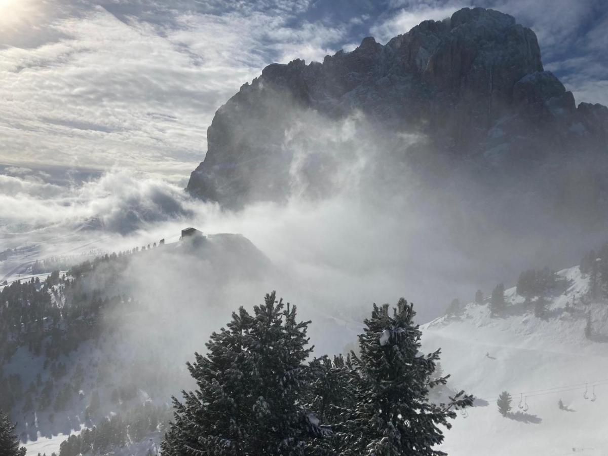 Hotel Aaritz Selva di Val Gardena Exterior photo